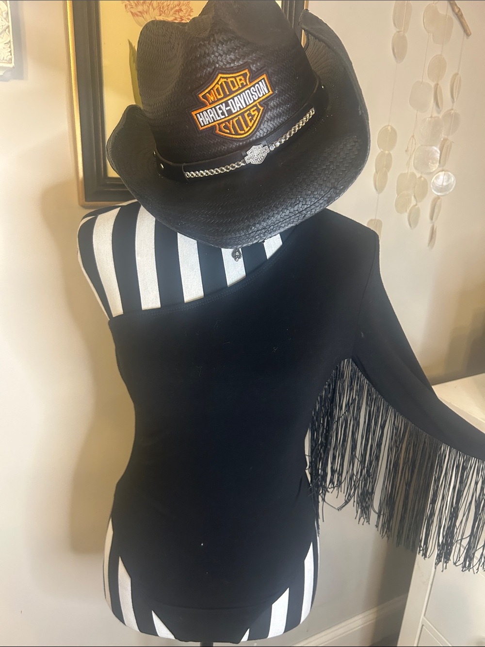 Woman’s black One shoulder fringe bodysuit small - Picture 7 of 9